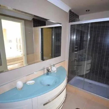 Piso Miramar Pausu * Corme
