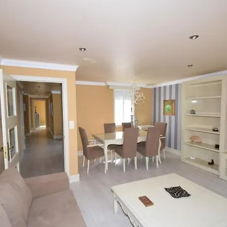 Piso Miramar Pausu Apartment Corme
